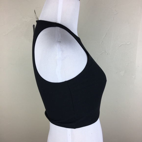 LF Emma & Sam black basic crop top - Picture 5 of 6